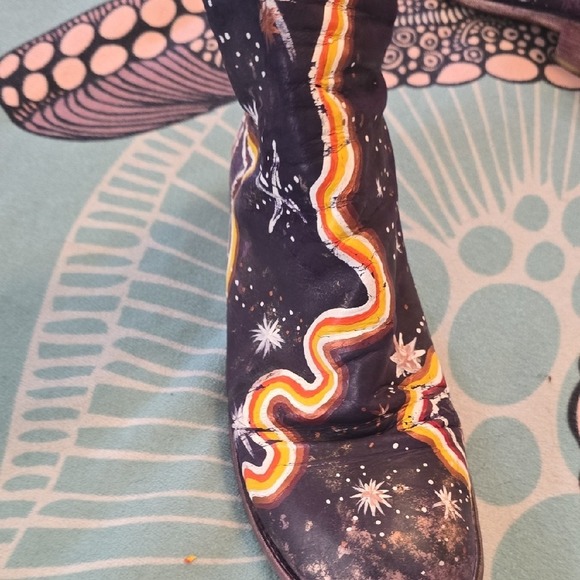 Unique Hand Painted Fluevog Purple Starry Night Ankle Boots Women's Size 9W - Picture 10 of 12
